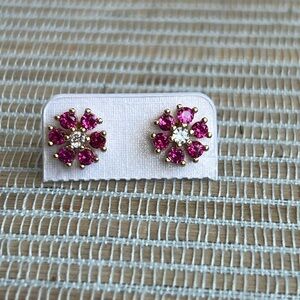 ⭐️-Gold Floral Stud Earrings with Pink Gemstones
